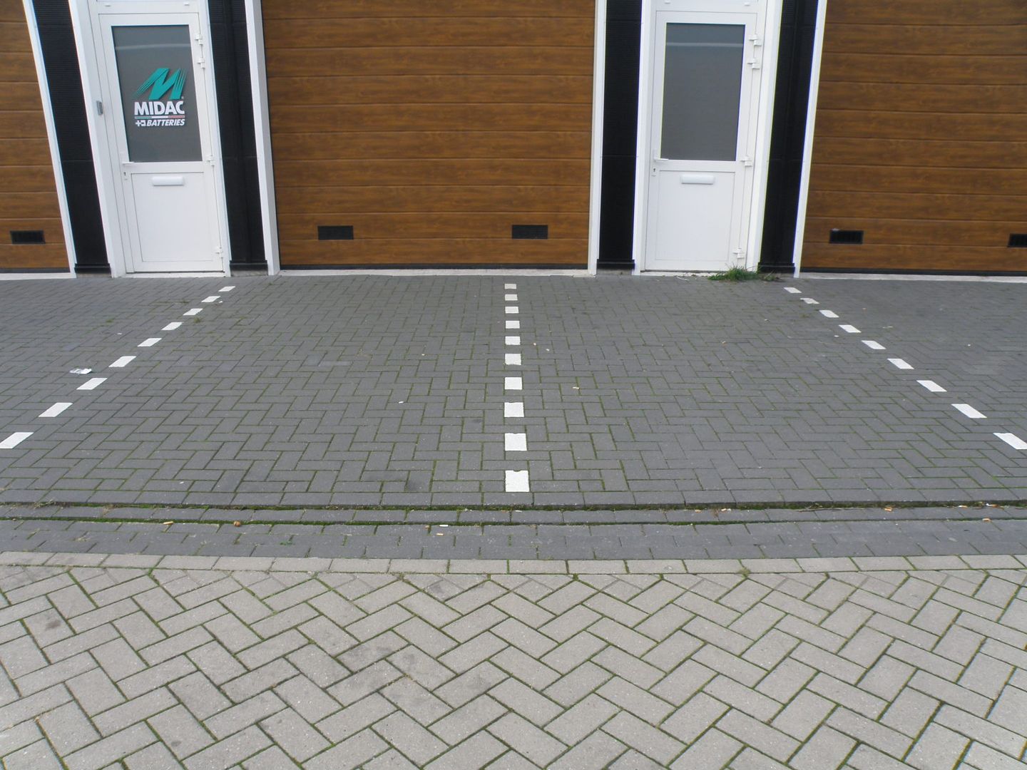 Bekijk foto 2 van Argon 16-b10