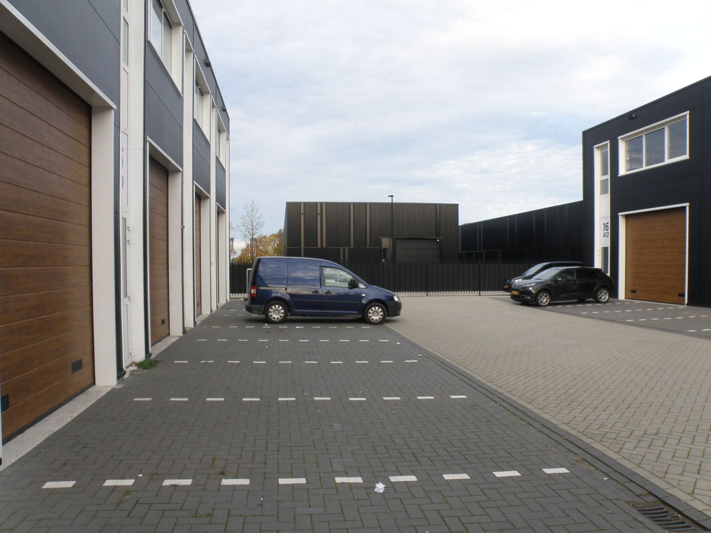 Bekijk foto 3 van Argon 16-b10