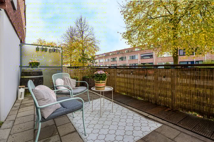 Foto 10 van Emily Brontësingel 125