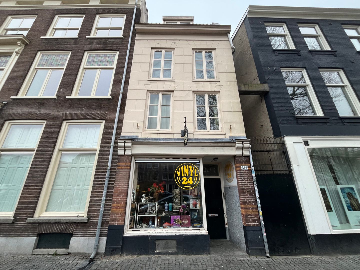 View photo 2 of Oudegracht 314