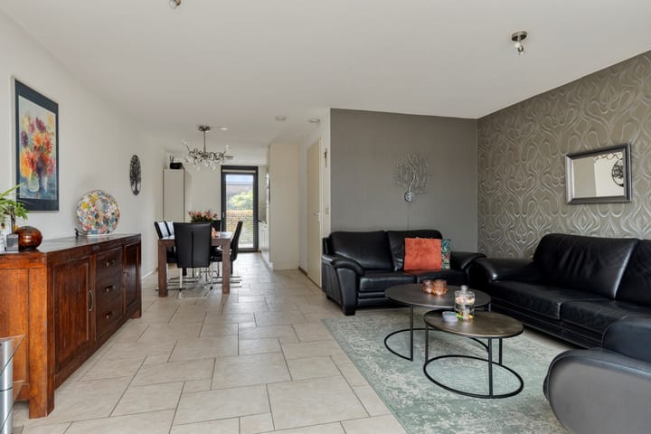 Foto 5 van Wolvegastraat 98