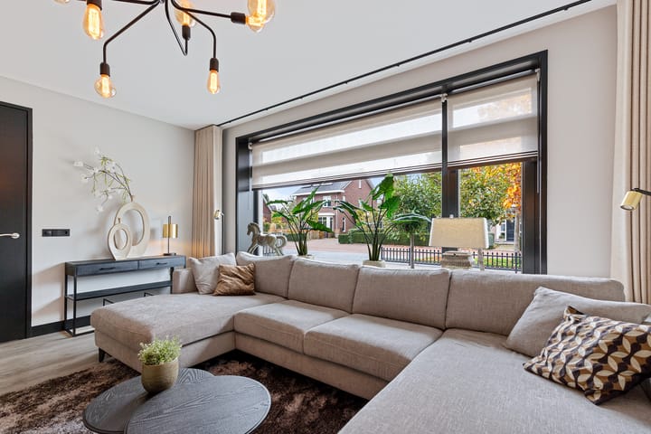 Foto 8 van Einsteinhage 7