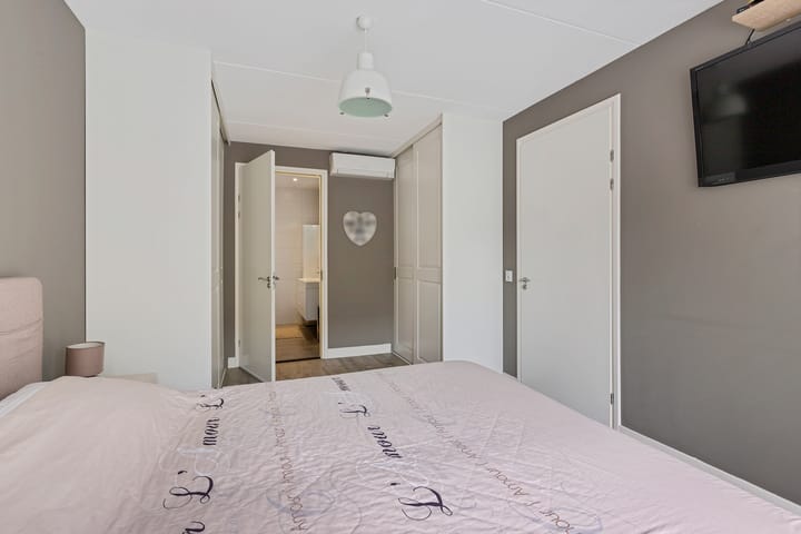 Foto 18 van Einsteinhage 7