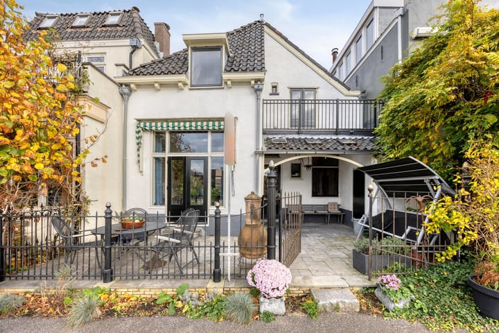 Photo 4 of Hoofdstraat 100