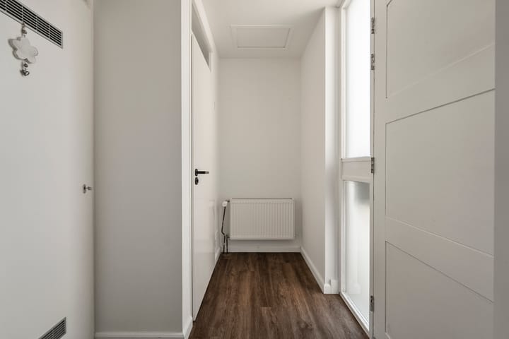 Photo 8 of Zandvaart 77