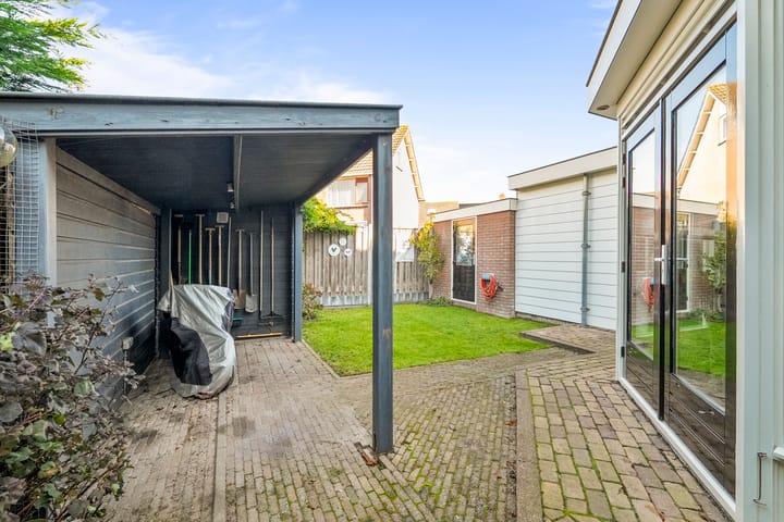 Photo 39 of Zandvaart 77