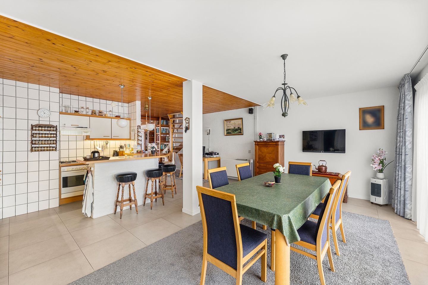 Foto 14 van Aalbersestraat 13