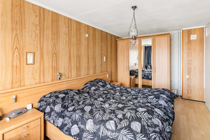 Photo 25 of Aalbersestraat 13