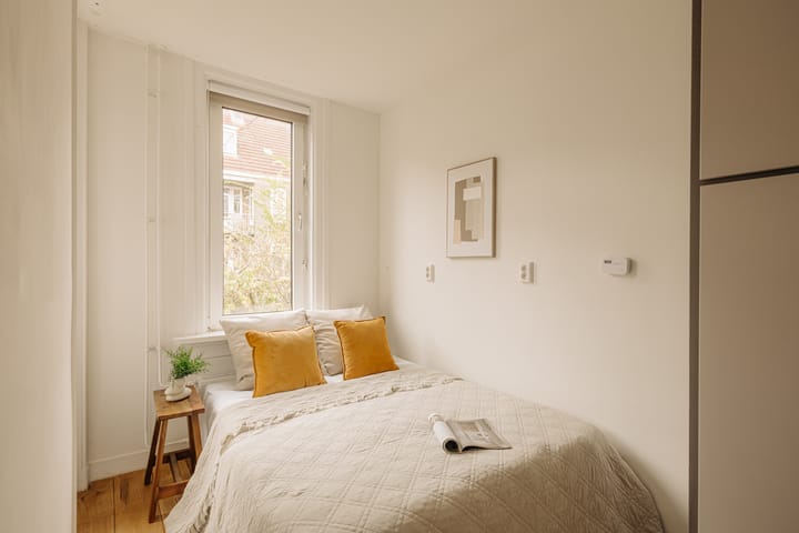 Photo 13 of Van Helt Stocadestraat 26-1