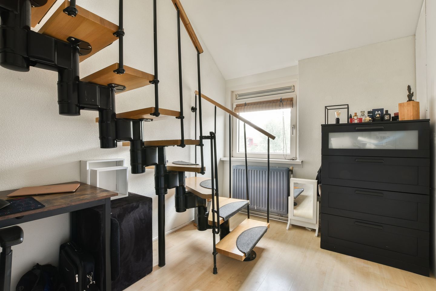 Foto 25 van Griend 107