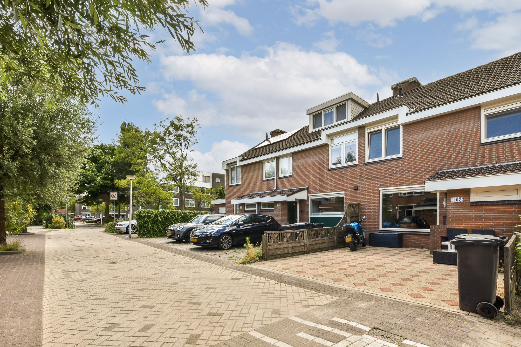 Foto 30 van Griend 107