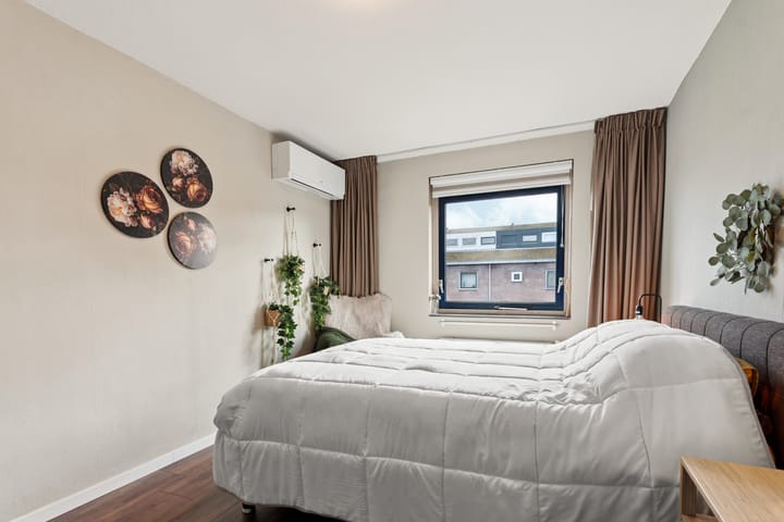 Photo 23 of Eendrachtstraat 27