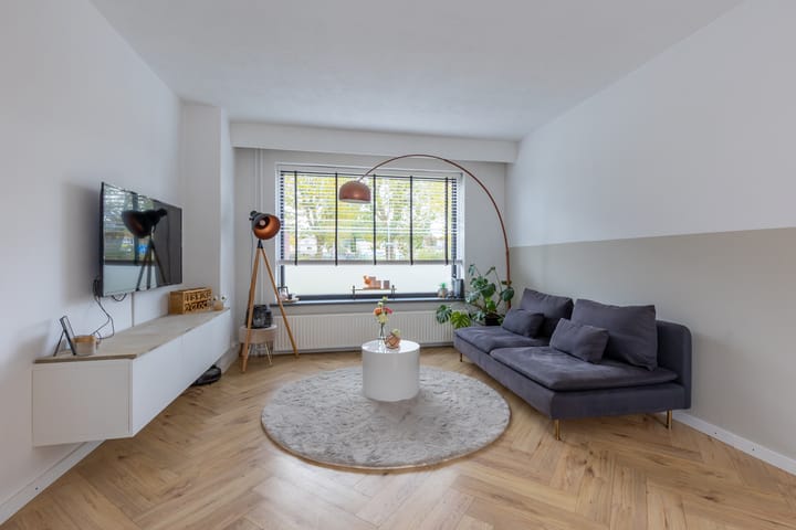 Foto 16 van Broeksittarderweg 124