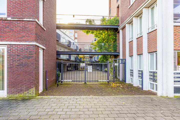 Photo 37 of Grote Beerstraat 200-3