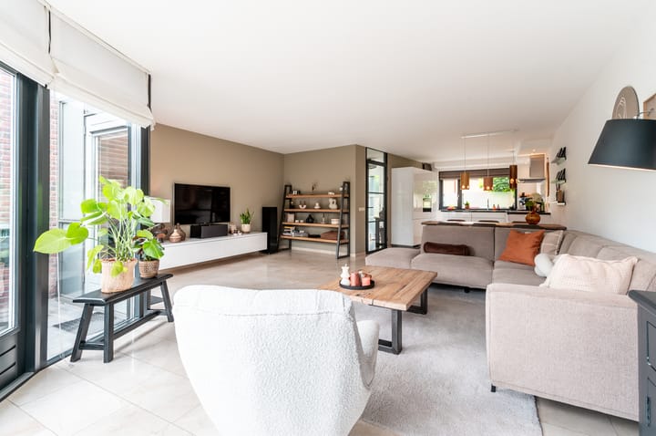 Foto 6 van Valetaweg 94