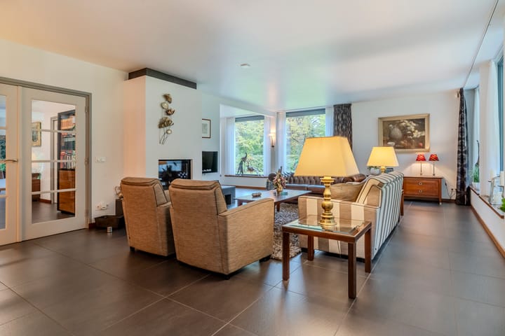 Foto 13 van Finantiën 2