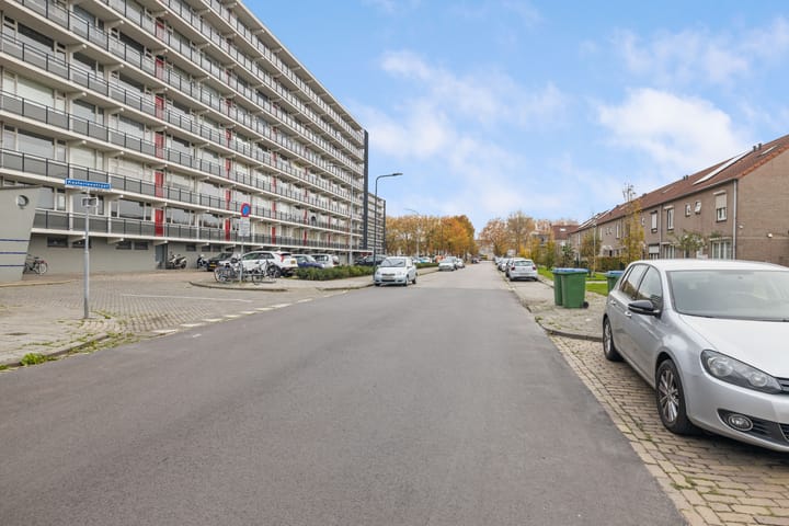 Photo 27 of Kasterleestraat 216