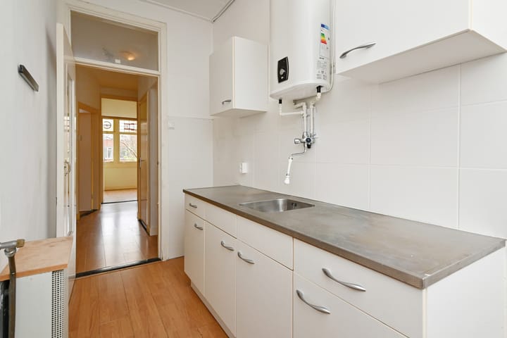 Photo 11 of Nunspeetlaan 237