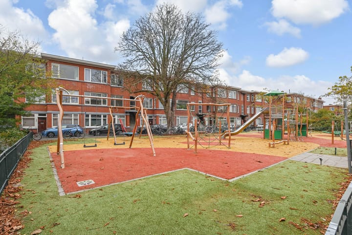 Photo 24 of Nunspeetlaan 237