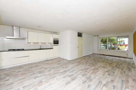 Atalanta 15 secondary image