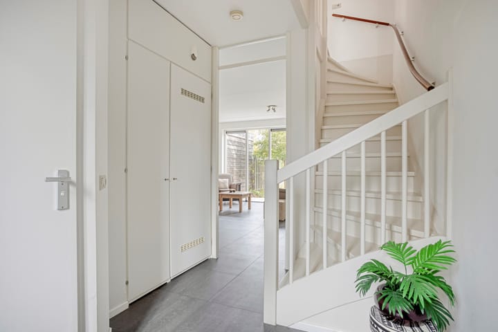 Foto 9 van Honingeter 27