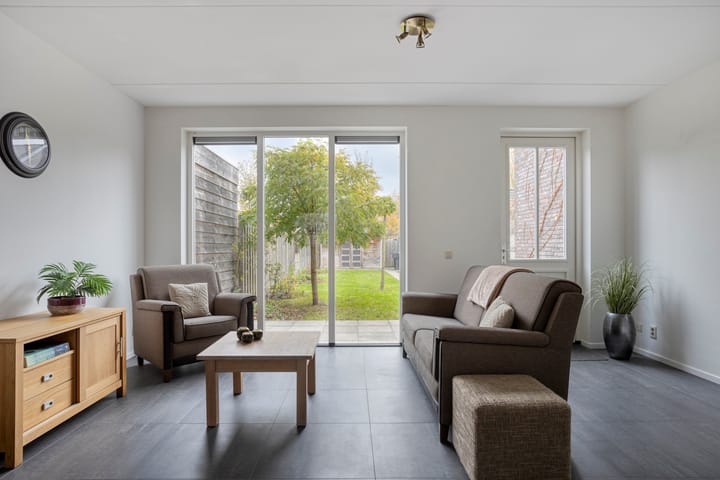 Foto 13 van Honingeter 27