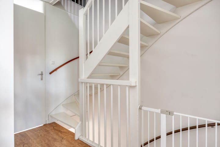 Foto 14 van Maarten van Leeuwenstraat 3