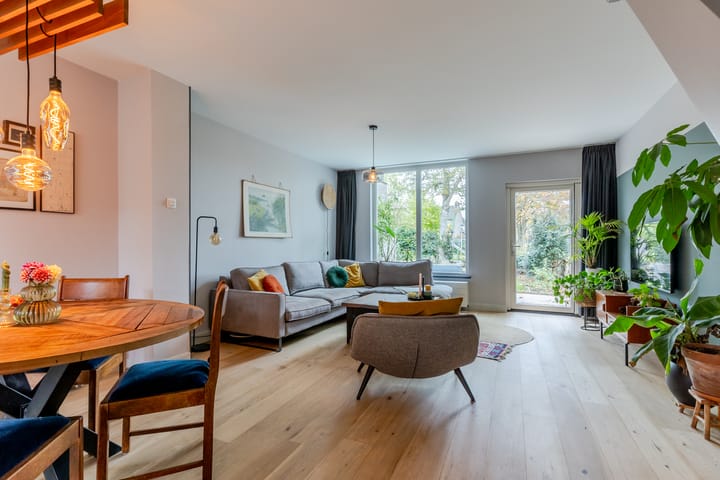 Foto 6 van Van 't Hoffplaats 19