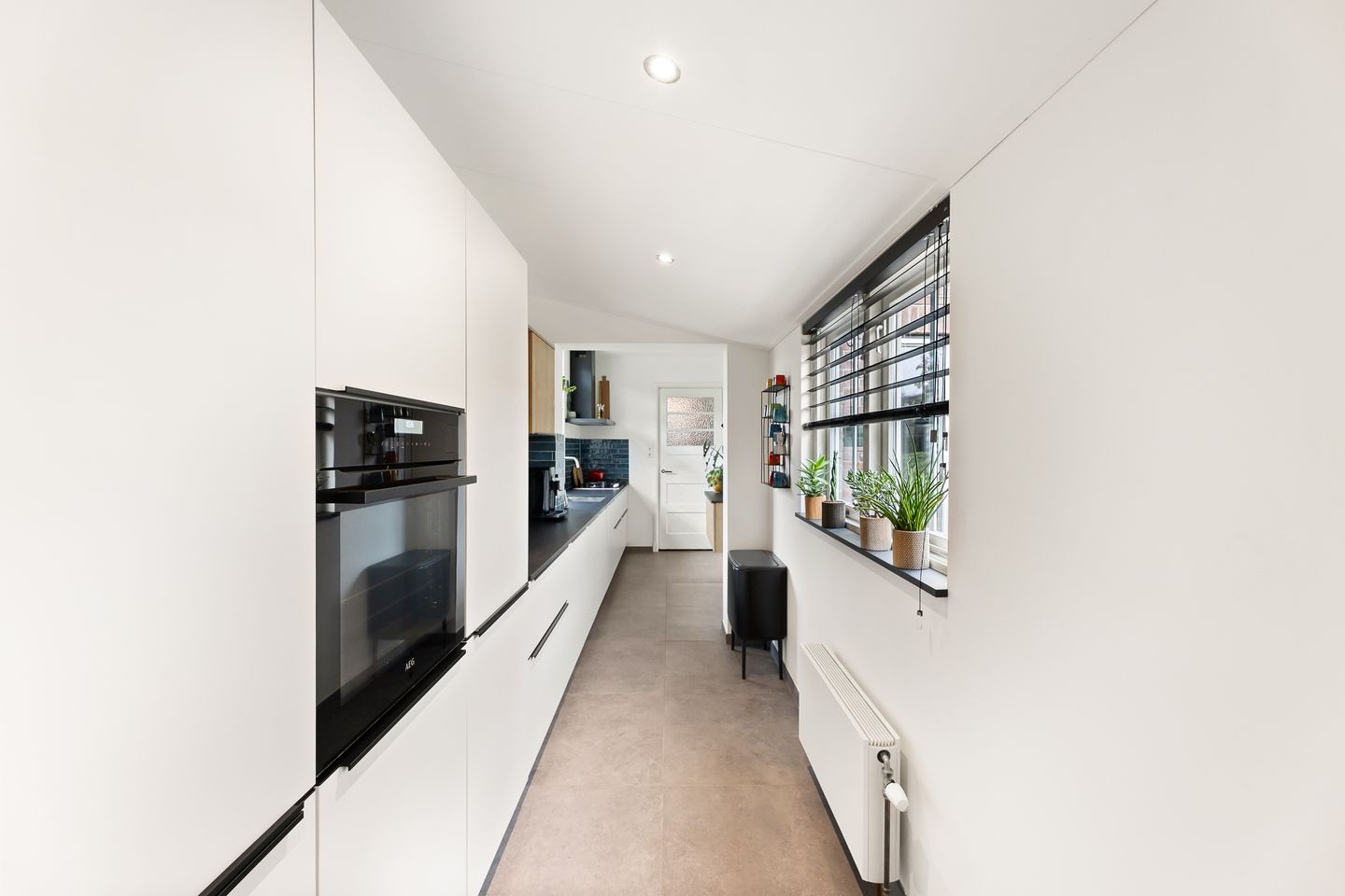 Foto 14 van De Deckerestraat 23