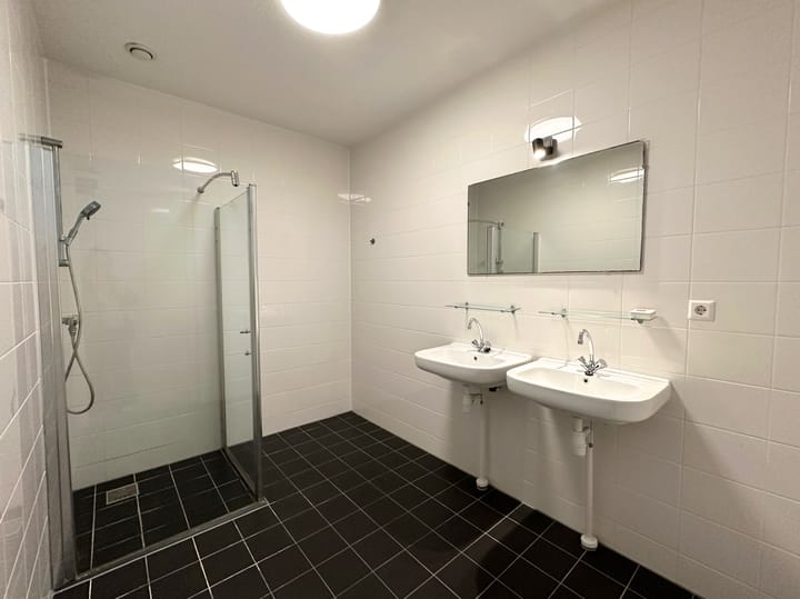 Photo 13 of Brandpunt 100