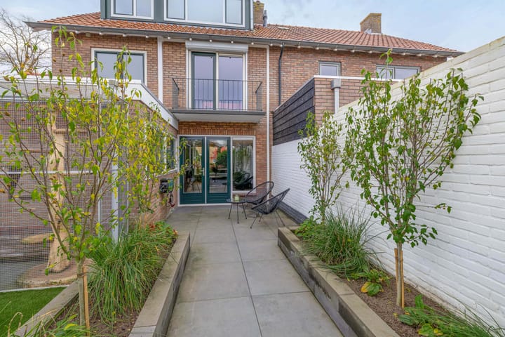 Photo 31 of De Savornin Lohmanlaan 15