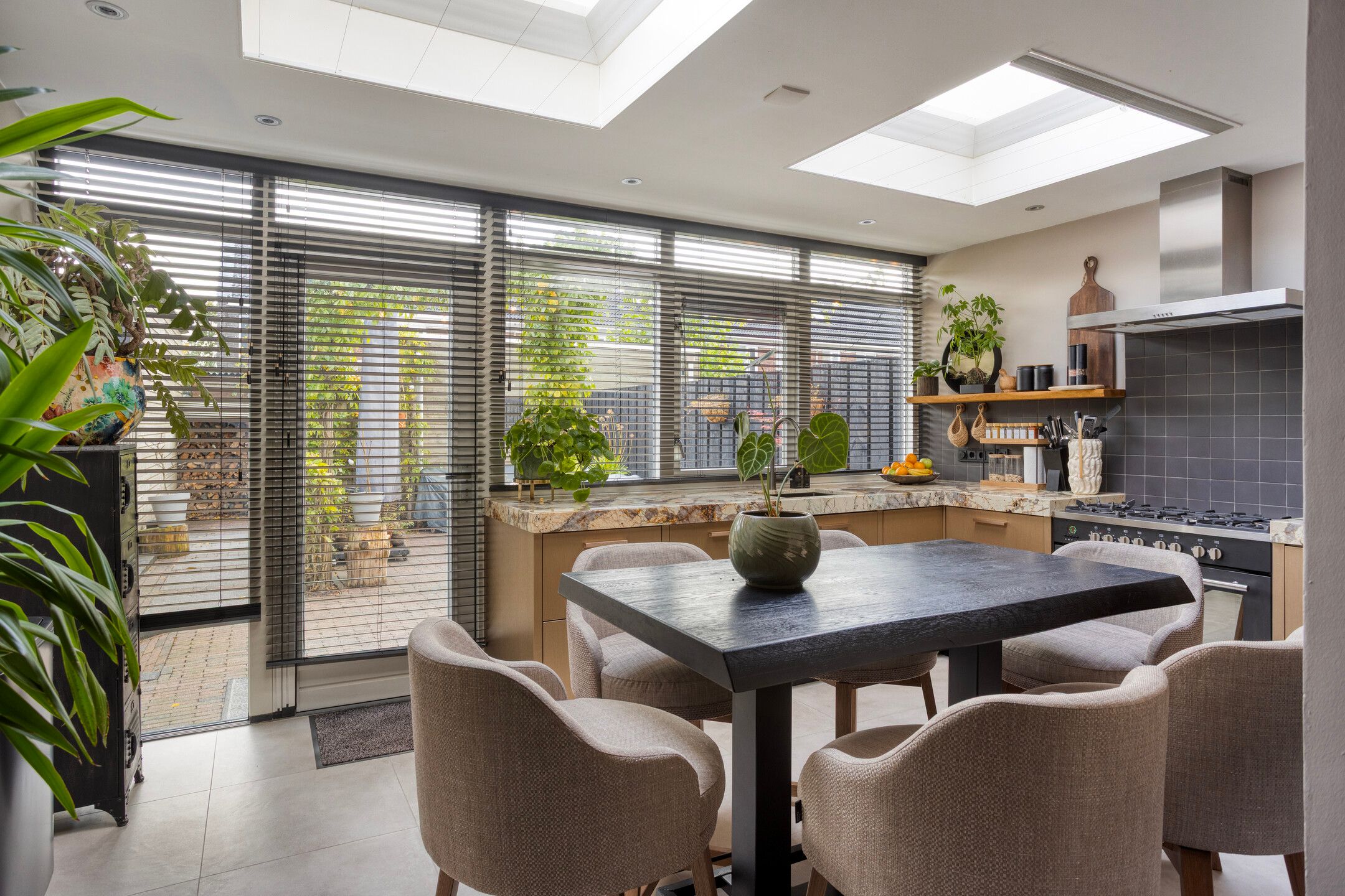 Foto 12 van Raperbeek 162