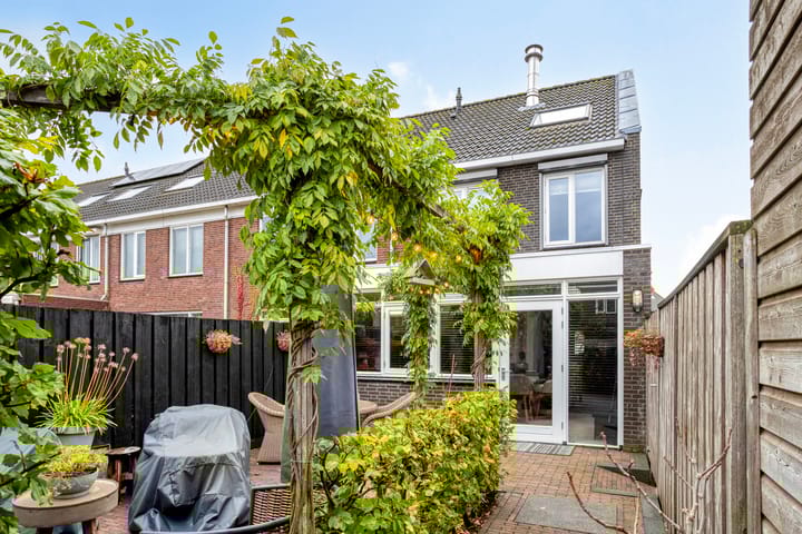 Foto 27 van Raperbeek 162