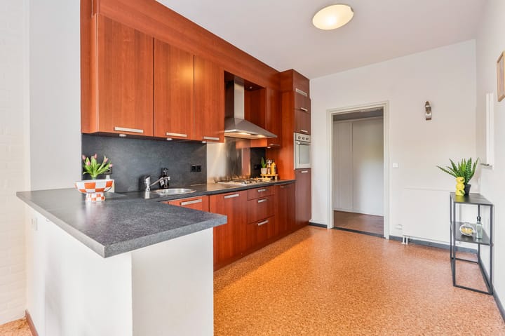 Photo 10 of Merkelbeekerstraat 2