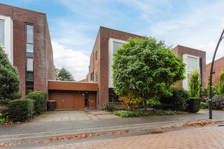 Foto 2 van Laakboulevard 72