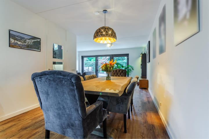 Foto 11 van Laakboulevard 72