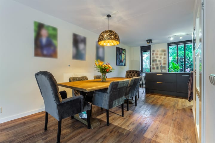 Foto 12 van Laakboulevard 72