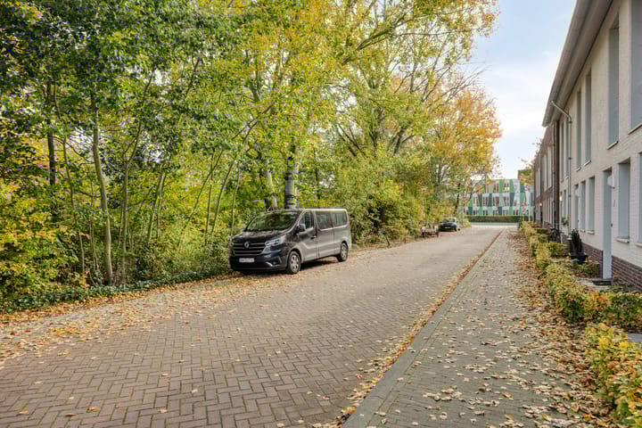 Foto 27 van Heermoesstraat 19