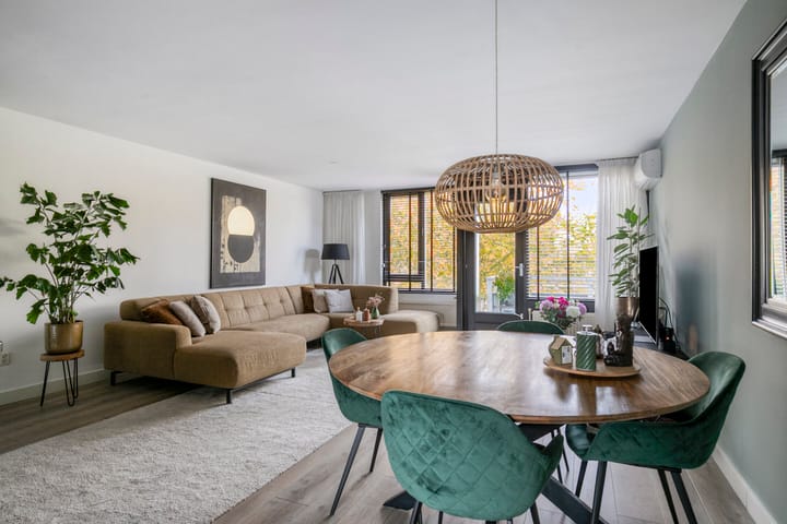 Foto 3 van Moleneindplein 306