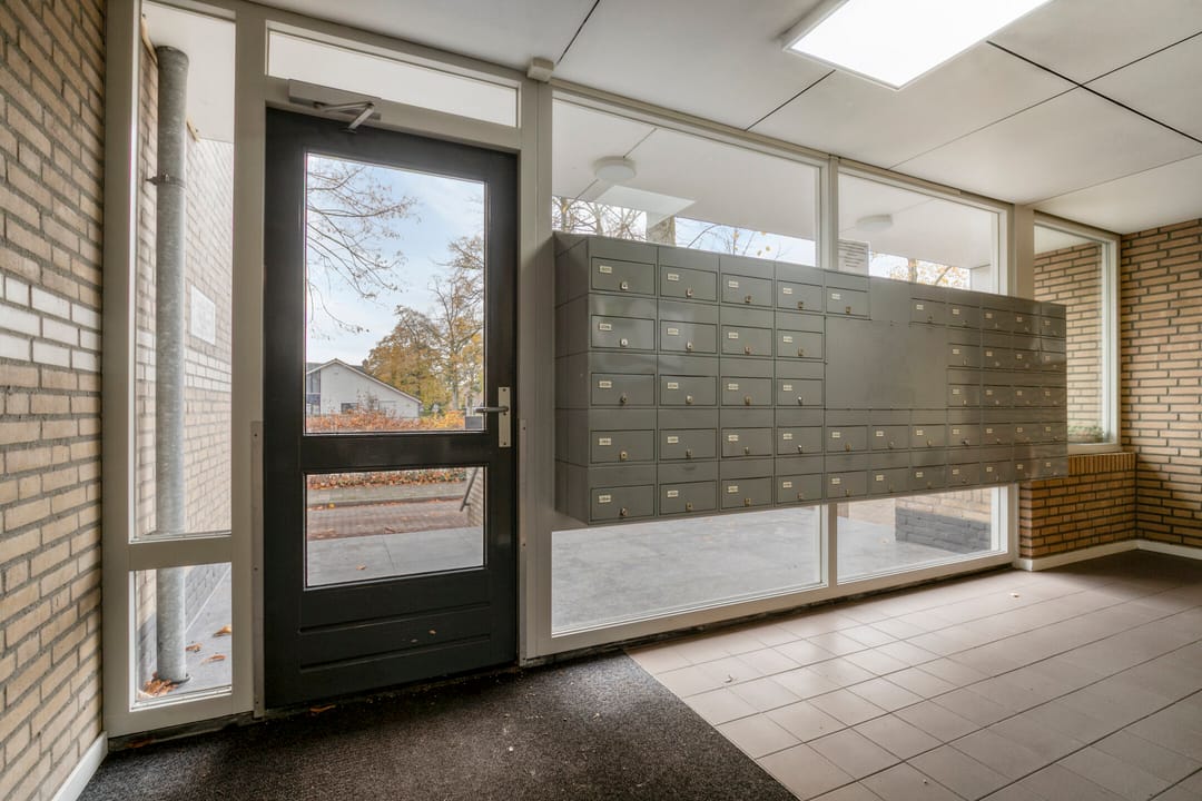 Photo 23 of Moleneindplein 306