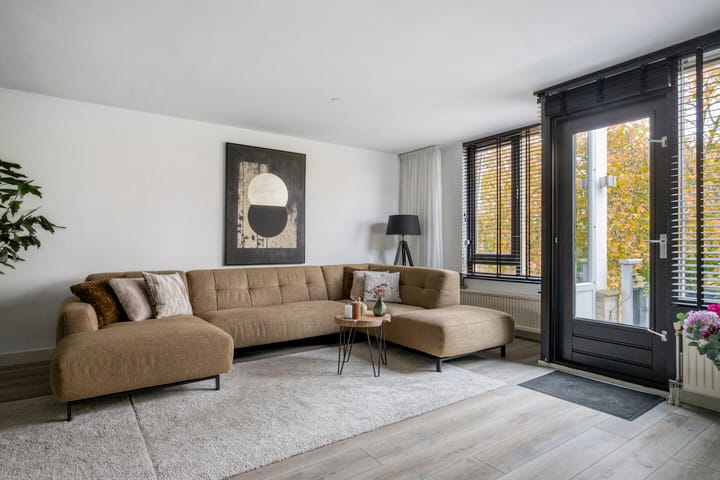 Foto 8 van Moleneindplein 306