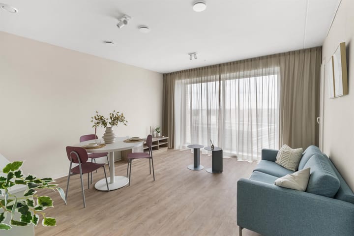 Foto 2 van Karspeldreef 16-B70