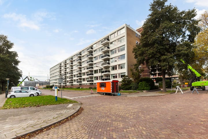 Photo 5 of Olivier van Noortlaan 54