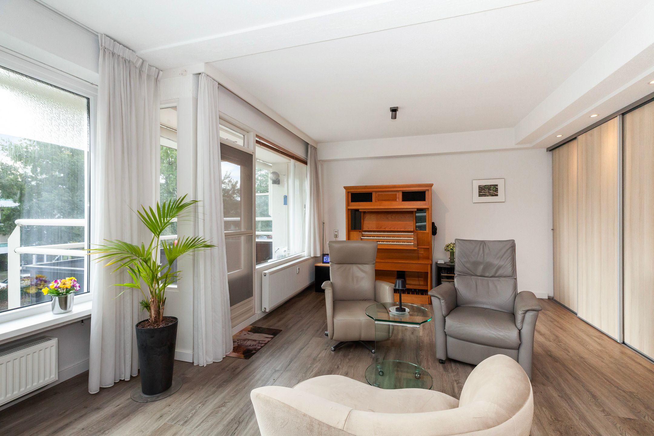 Foto 15 van Olivier van Noortlaan 54