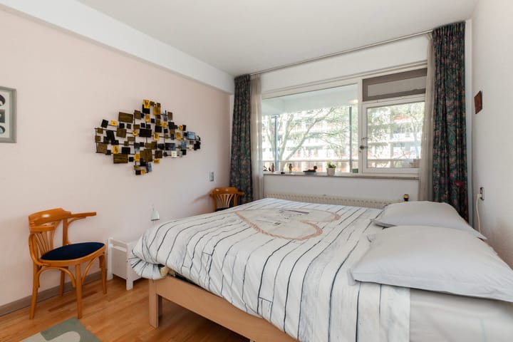 Photo 34 of Olivier van Noortlaan 54