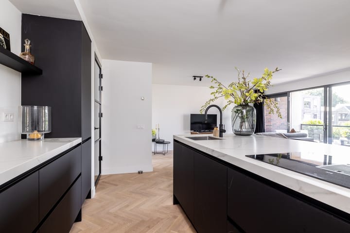 Photo 10 of Stockholmstraat 6-B