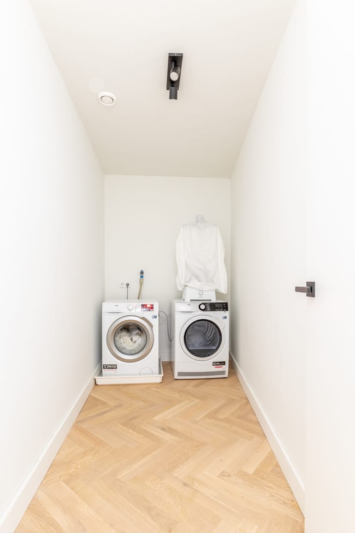 Photo 18 of Stockholmstraat 6-B