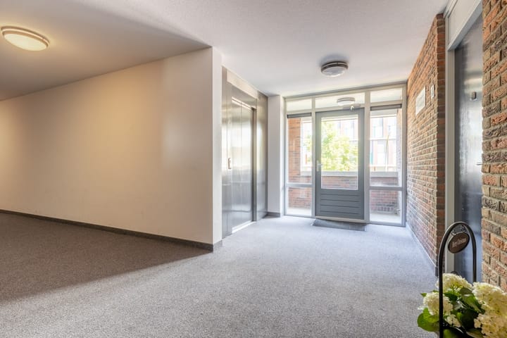 Photo 31 of Stockholmstraat 6-B