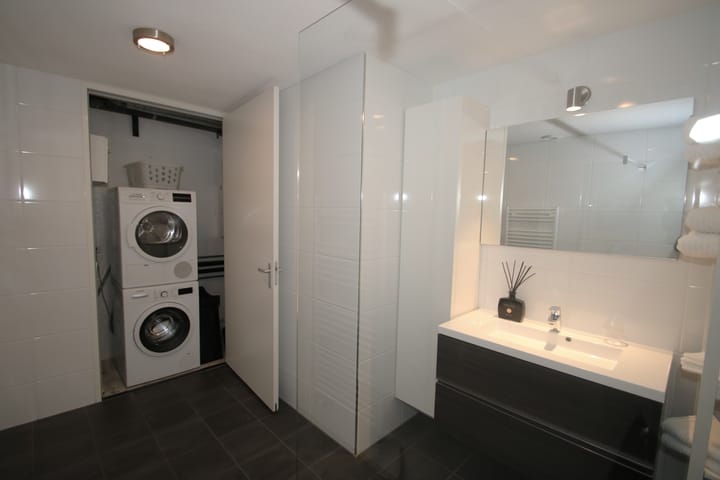 Foto 18 van Kruisplein 892