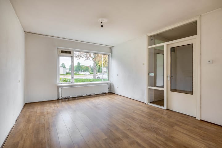 Photo 9 of Malvert 5121